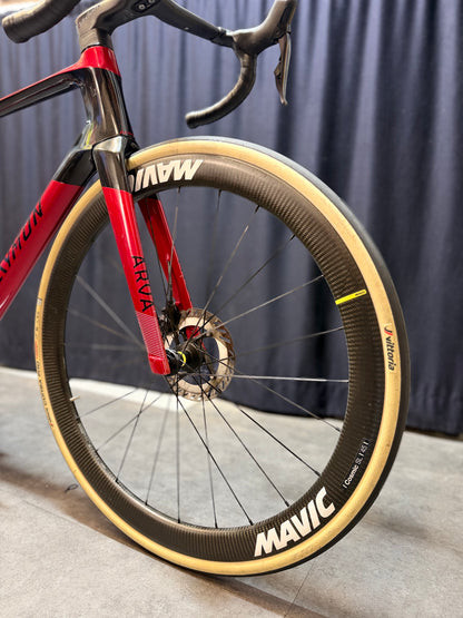 Arva Ultra 2027 usata