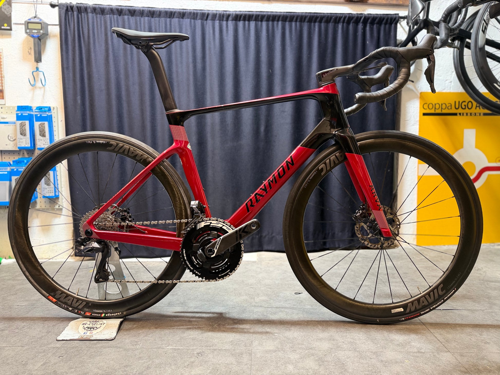 Arva Ultra — gruppo Shimano Ultegra Di2, taglia 56