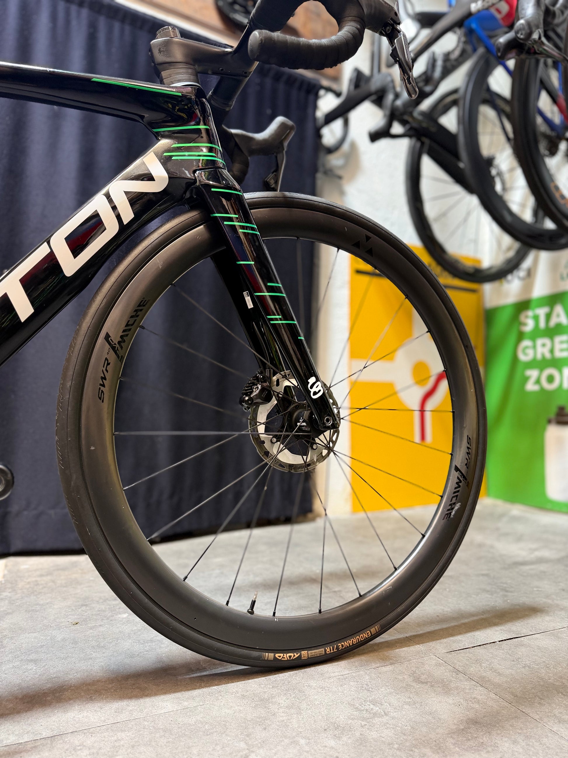 Piton Rf Viper — telaio in Carbonio, Ottime condizioni