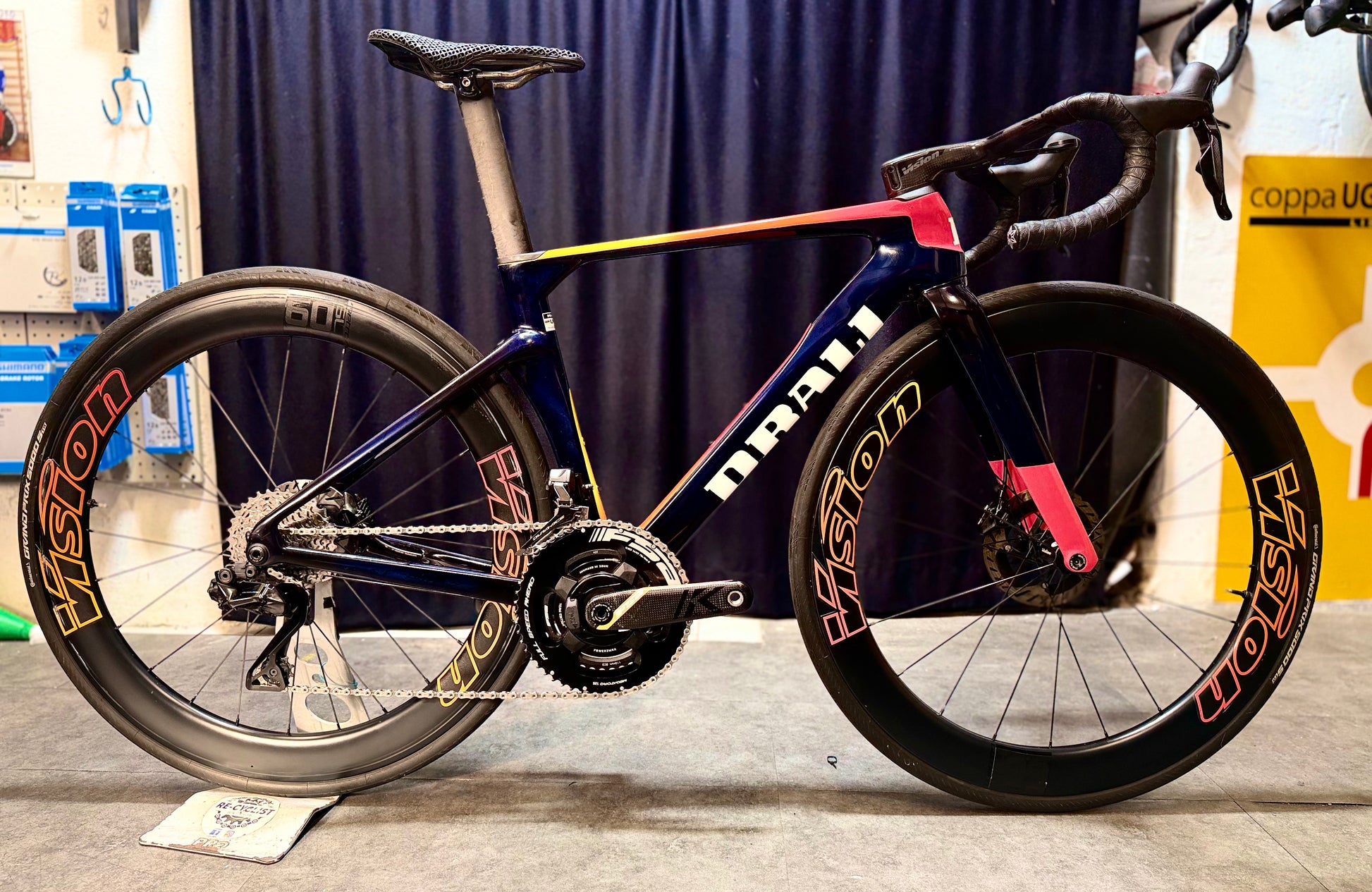Iridio Team Repsol — gruppo Shimano Dura-Ace Di2, taglia 50