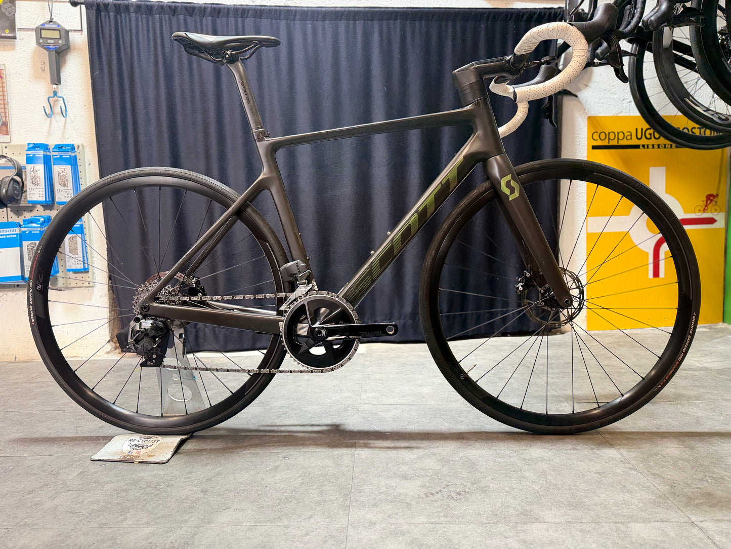 Addict Rc 30 — gruppo SRAM Rival AXS, taglia 54