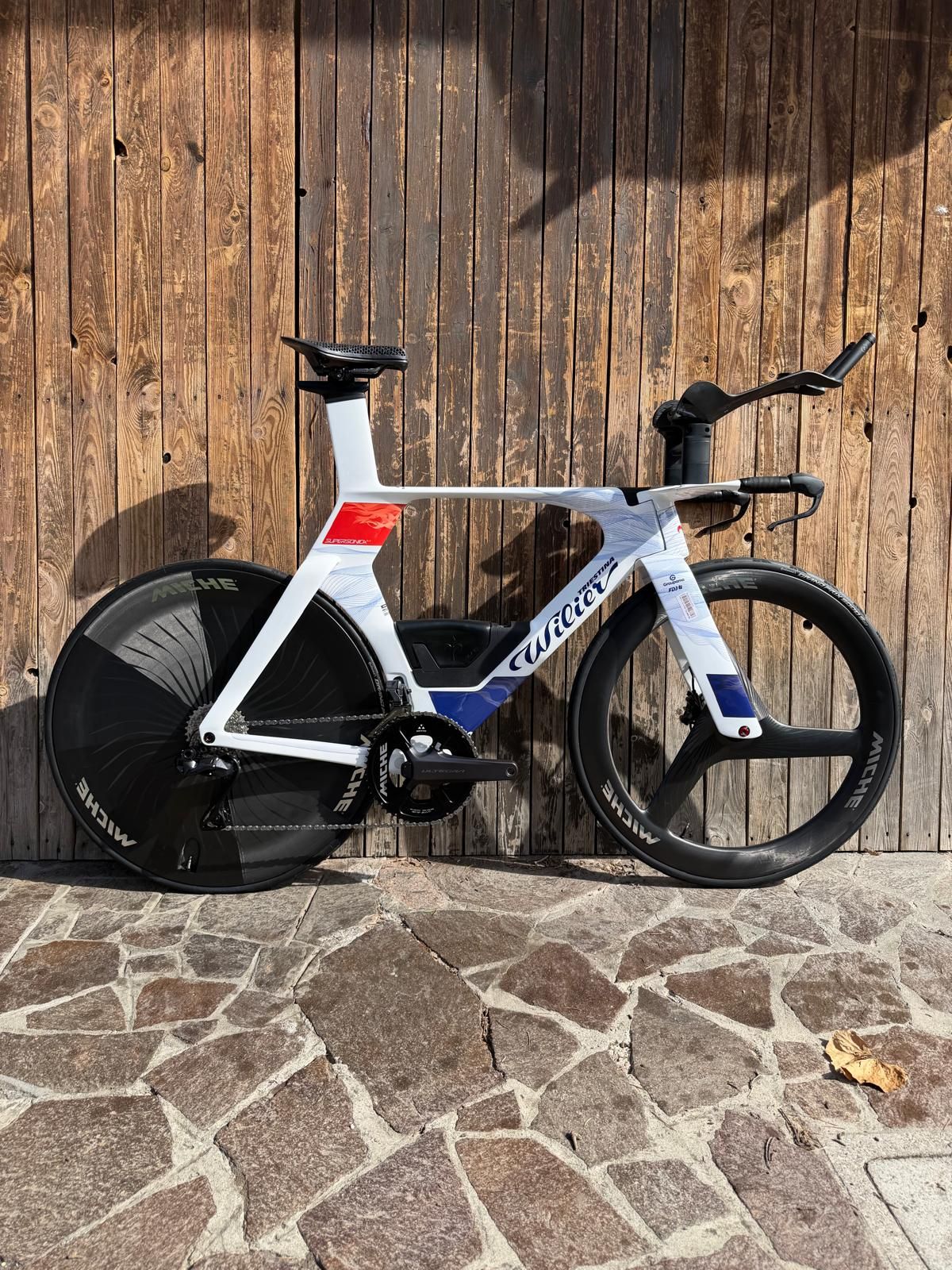Wilier Triestina Supersonica Slr 2026 usata — vista laterale
