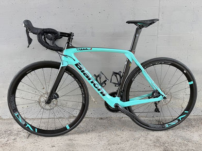 Bianchi Oltre Xr3 — gruppo Shimano Ultegra, taglia 55