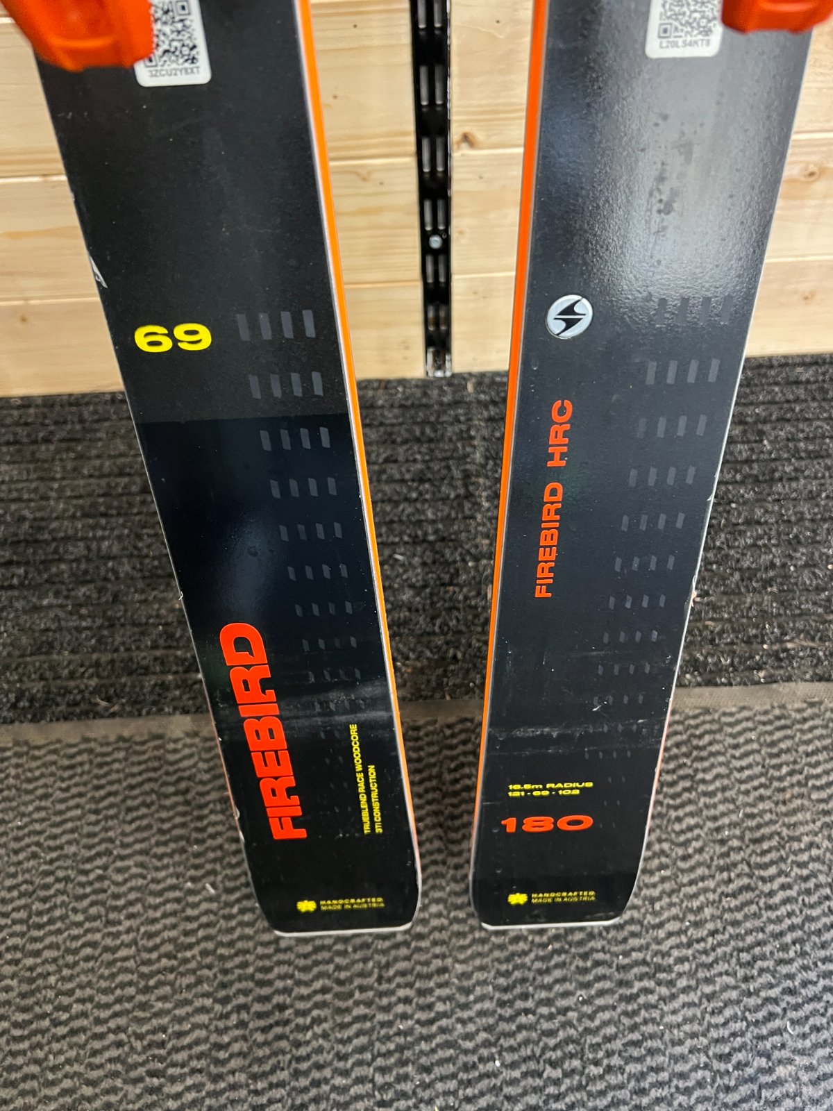 Blizzard Firebird HRC 2024 — Da Pista usato