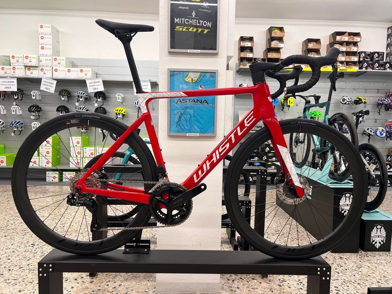 Whistle Vaero 2 12v 2027 usata — vista laterale