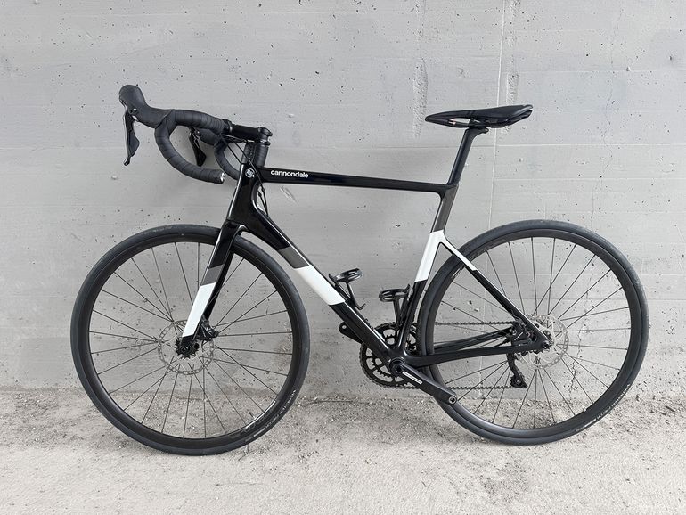 Cannondale Supersix Evo — gruppo Shimano 105, taglia 56 cm