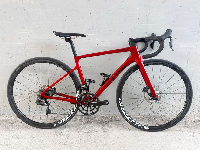 Cannondale Supersix Evo 2022 usata — vista laterale