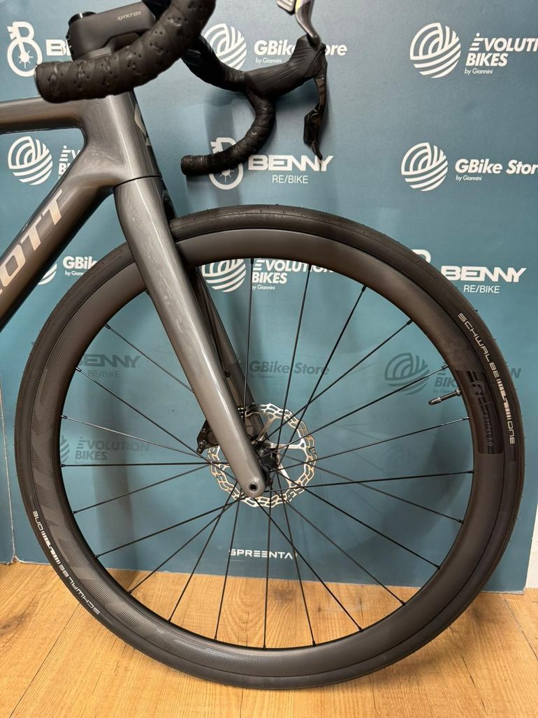 Scott Addict E1 2026 usata — dettaglio