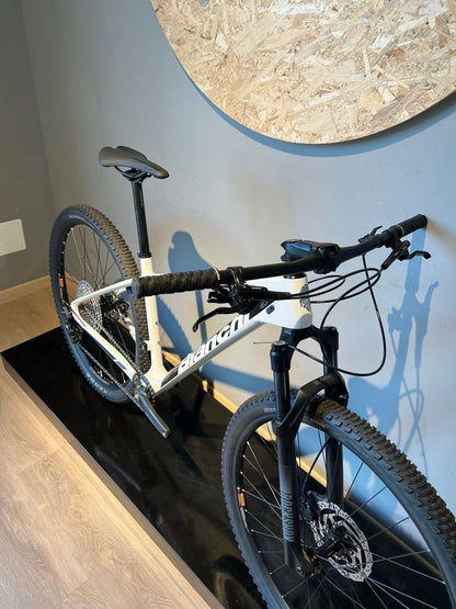 Bianchi Nitron 9.3 Xt/Slx 2024 usata — dettaglio