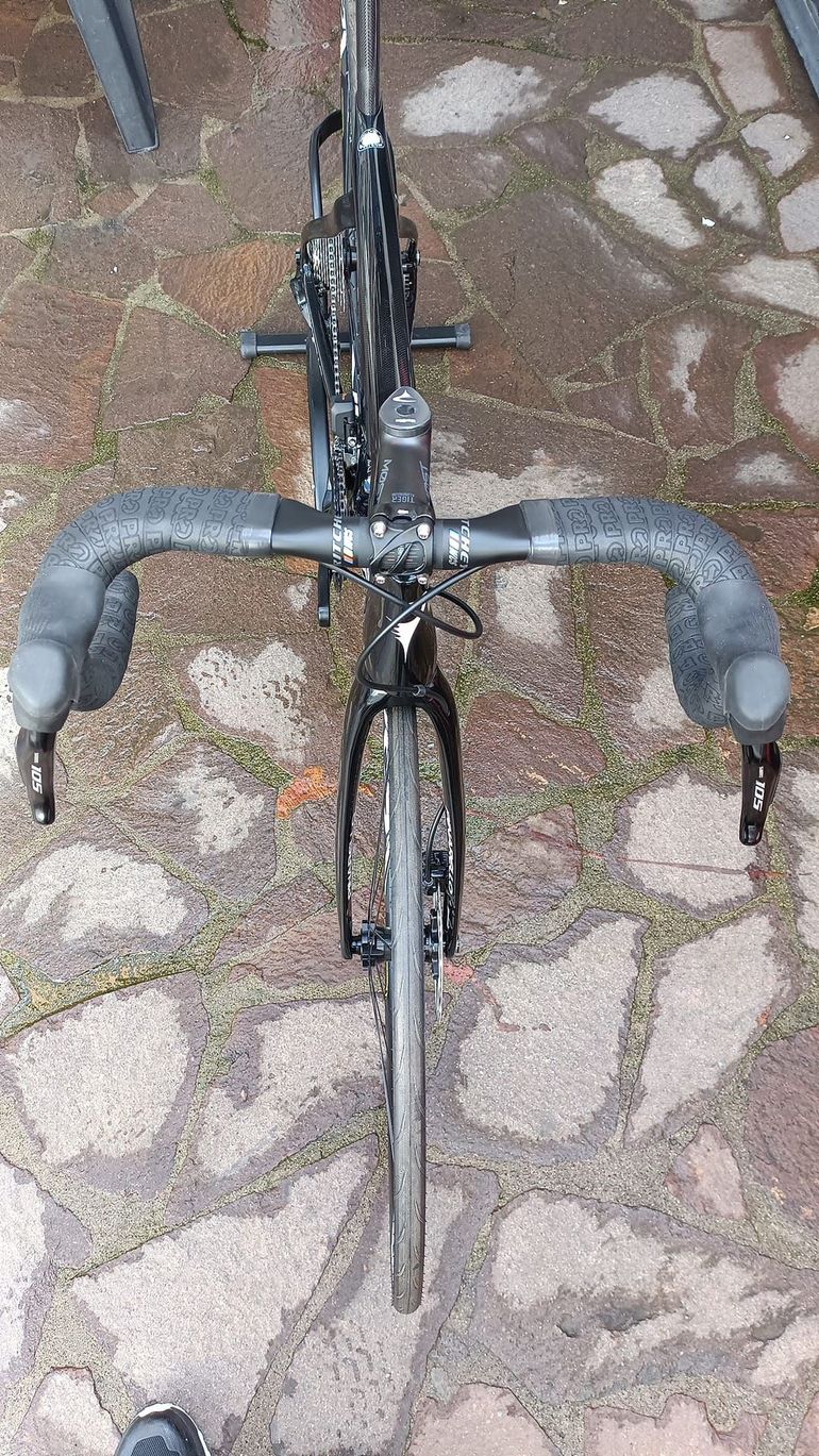 Pinarello Dogma F10 2023 usata — dettaglio