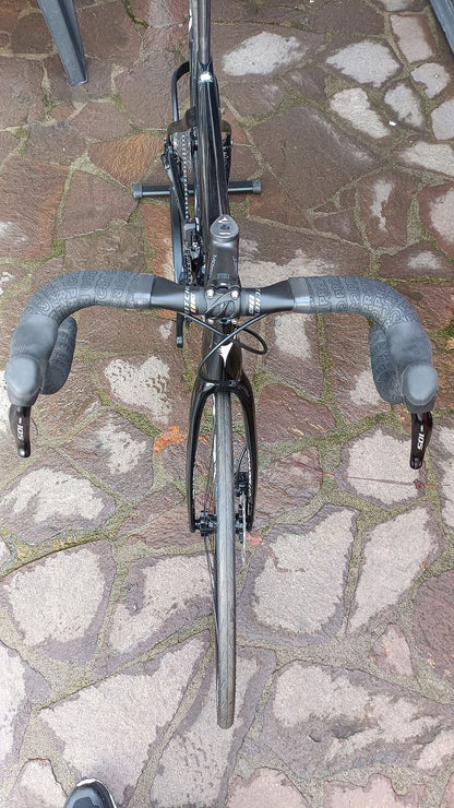 Pinarello Dogma F10 2023 usata — dettaglio
