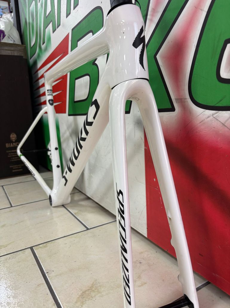 Specialized Tarmac Sl8 2026 — Bici usata