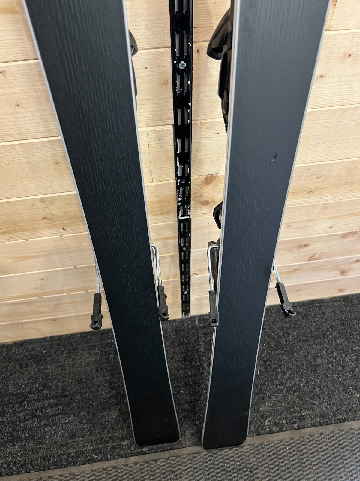 Dynastar Elite 9 2024 usato — dettaglio