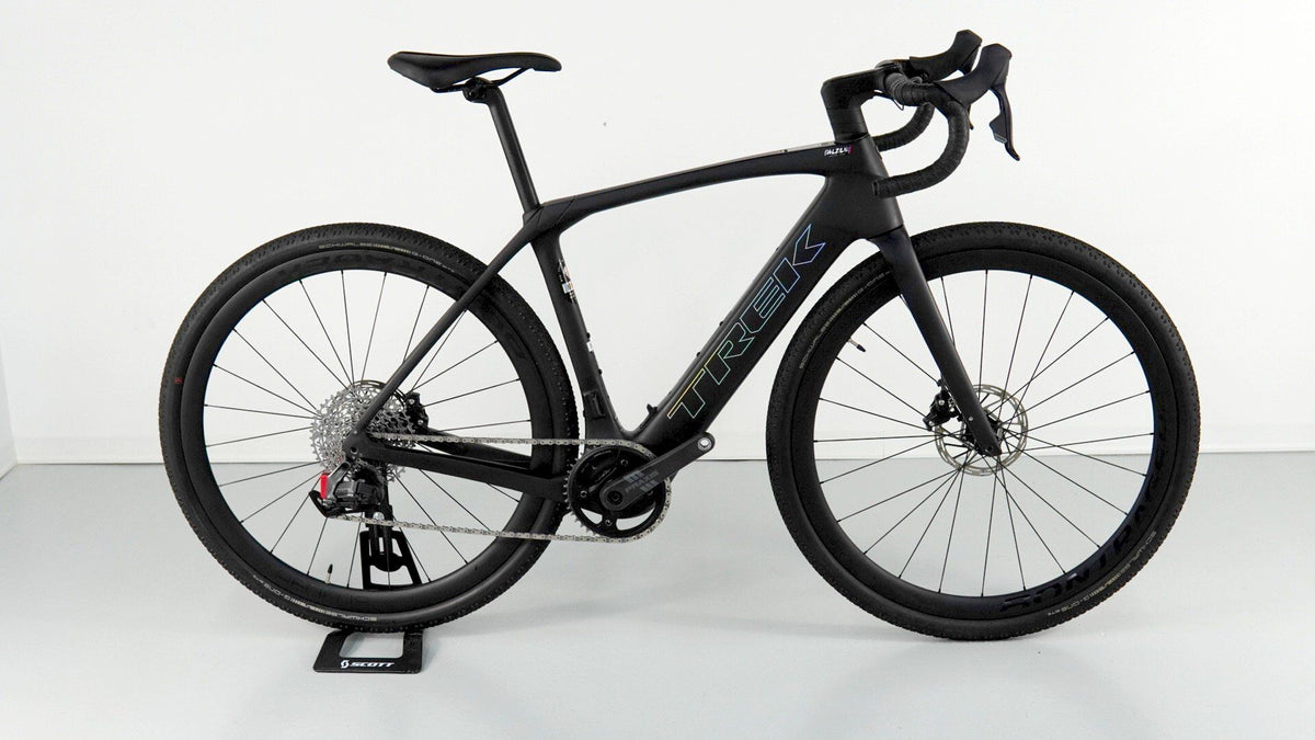 Trek Domane+ Slr 6 2024 usata — vista laterale