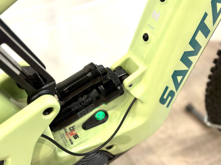 Santa Cruz Heckler R / Carbon C / Mx 2023 usata — dettaglio
