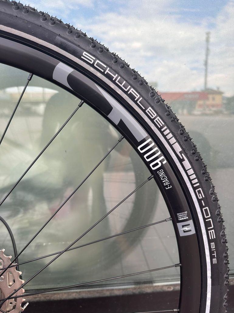 Olympia Sled E-Gravel 820wh 2024 usata — dettaglio