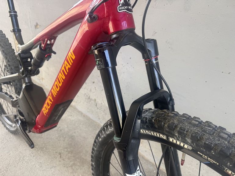 Rocky Mountain Instinct Powerplay Alloy 50 2022 usata — dettaglio