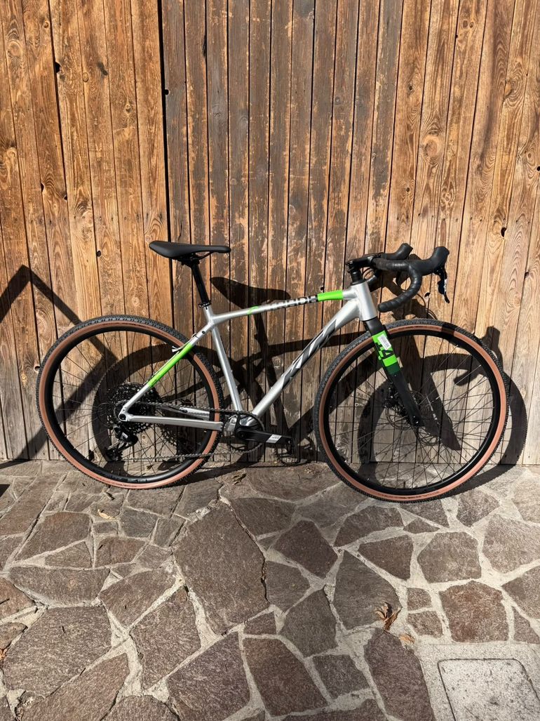 KTM X-Strada 15 Pro 2025 usata — vista laterale