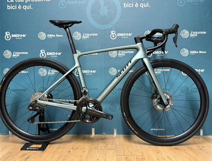 Scott Addict RC 2025 usata — vista laterale
