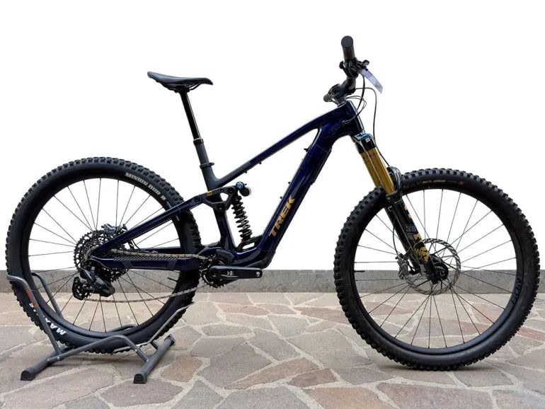 Trek Fuel+ Lx 9.8 90 Gen 2 2026 usata — vista laterale