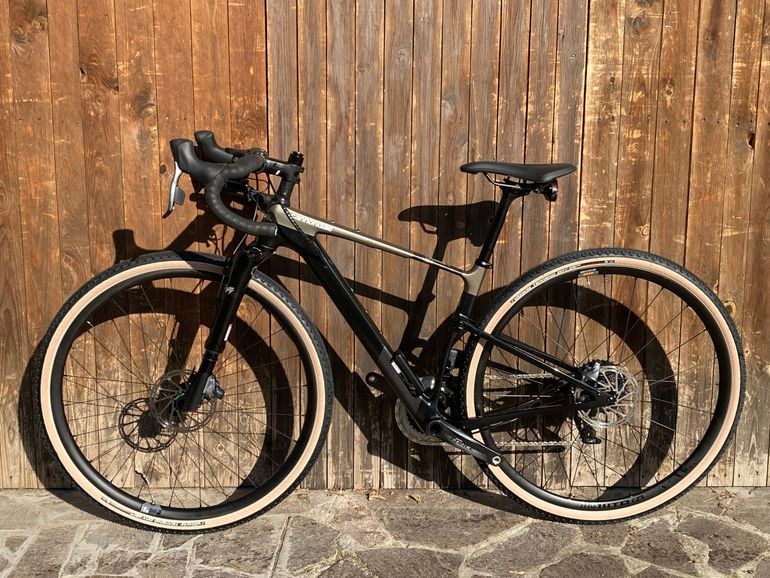 Cannondale Topstone Carbon 1 Rle 2023 usata — vista laterale