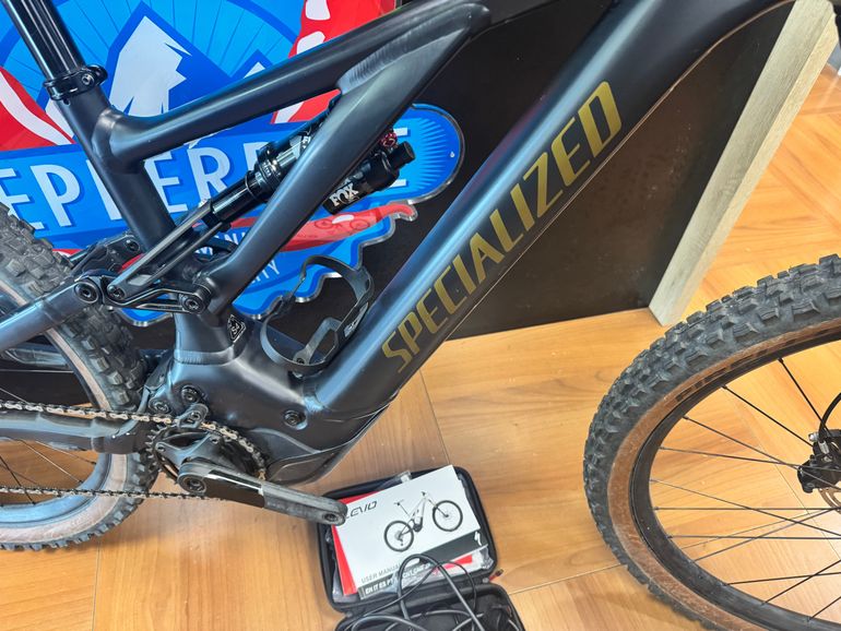 Specialized Turbo Levo Comp Alloy 2022 usata — dettaglio