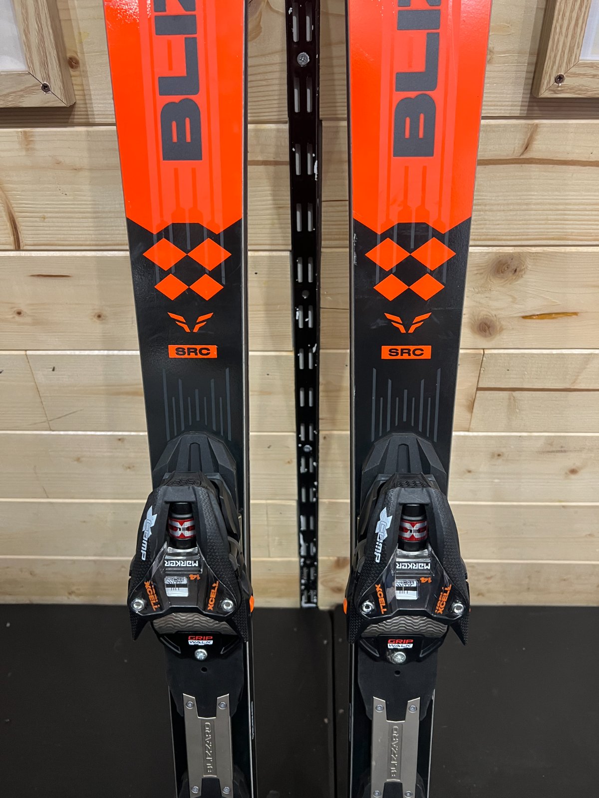 Blizzard Firebird SRC 2026 — Da Pista usato