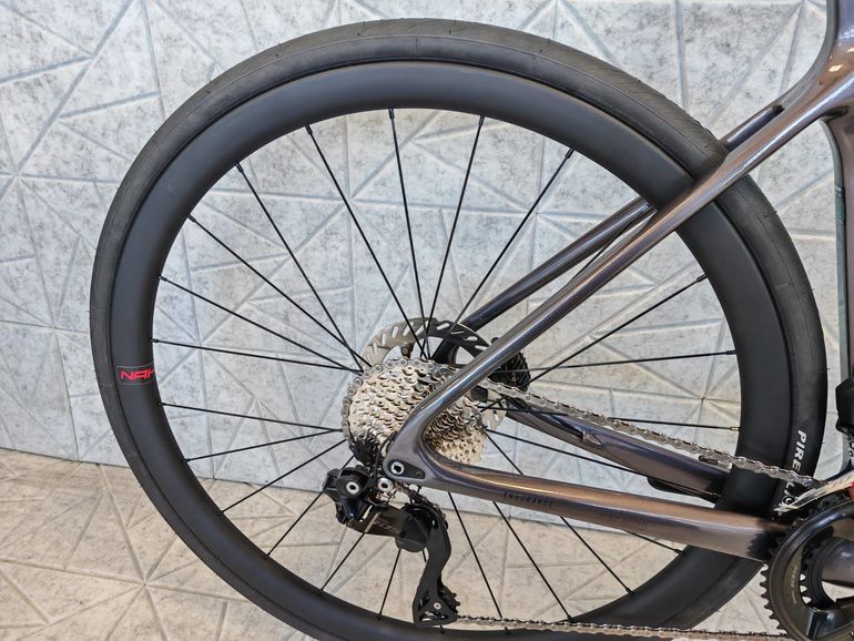 Bianchi Infinito Icr Thirty Carbon 2026 usata — dettaglio