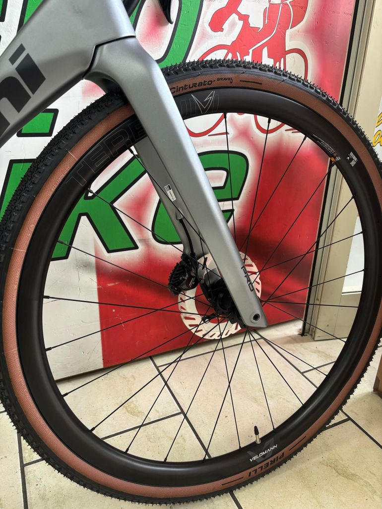 Bianchi Impulso Pro 820 — telaio in Carbonio, Nuovo