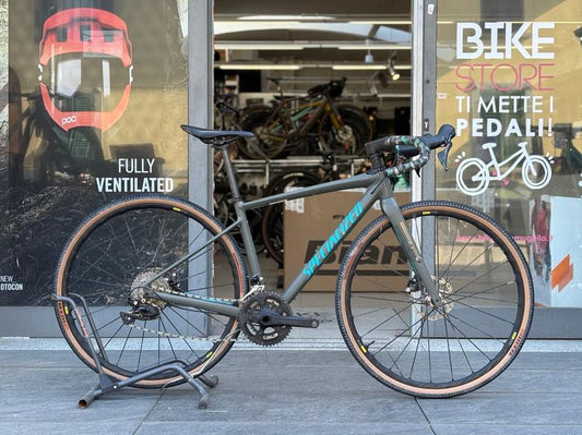 Specialized Diverge 2023 usata — vista laterale