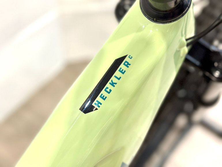Santa Cruz Heckler R / Carbon C / Mx — gruppo SRAM NX Eagle, taglia M