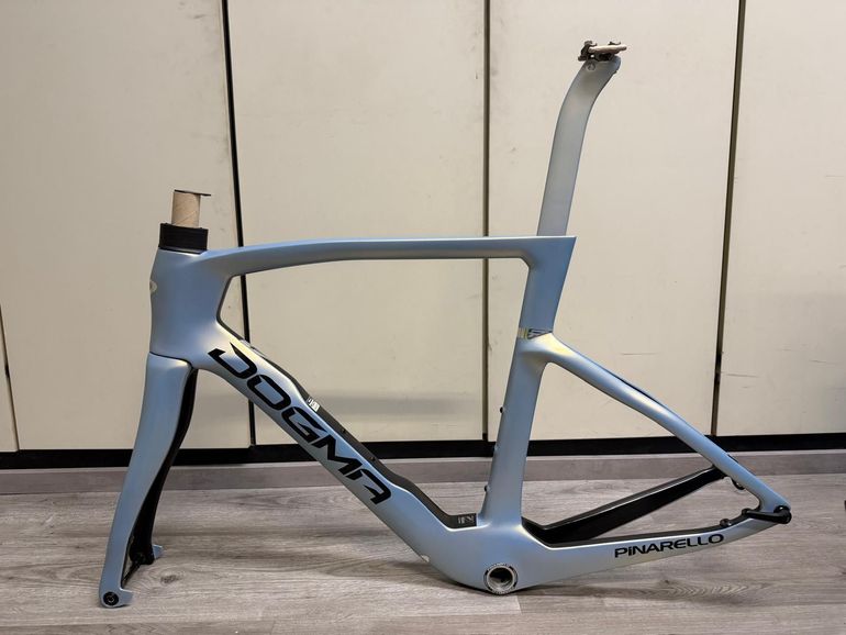 Pinarello Dogma F Dura Ace Di2 2025 usata — dettaglio