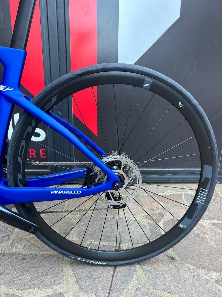 Pinarello Dogma F5 2023 usata — dettaglio