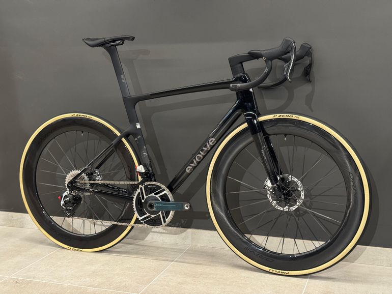 Evolve Cima — gruppo SRAM Red eTap AXS, taglia L
