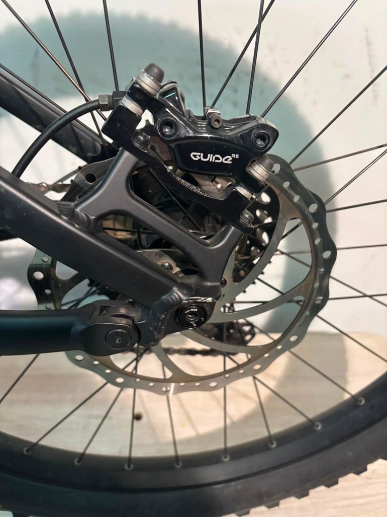 Alpek Evoke 2020 usata