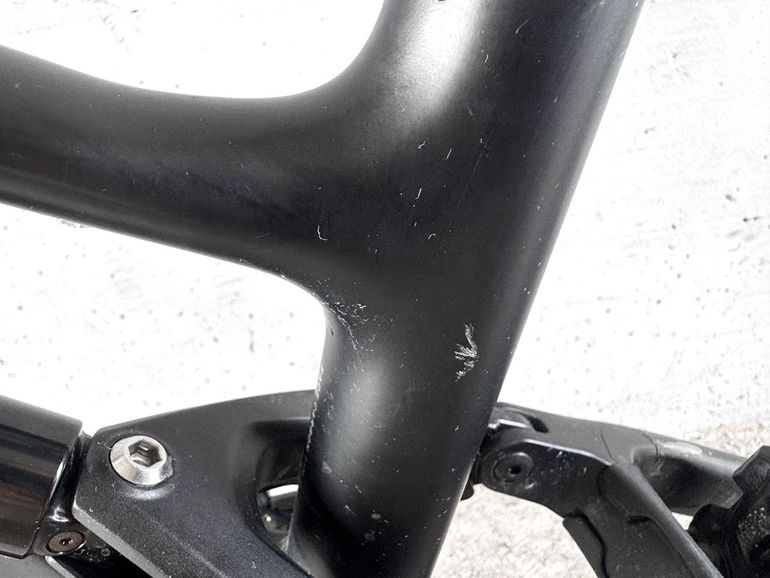 Specialized Turbo Levo 3 Comp Carbon 2023 — Bici usata