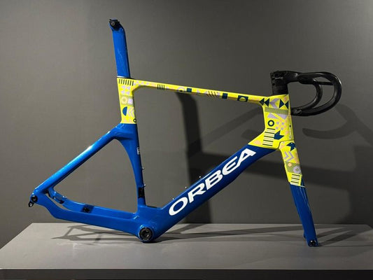 Orbea Aero Omx 2024 usata — vista laterale