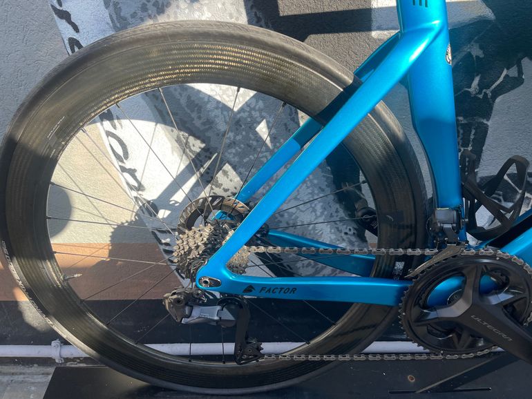 Factor One 2023 usata — dettaglio