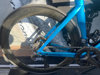Factor One 2023 usata — dettaglio