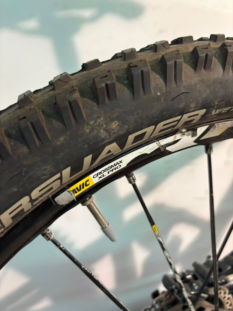 Cannondale Jekyll 2015 usata — dettaglio