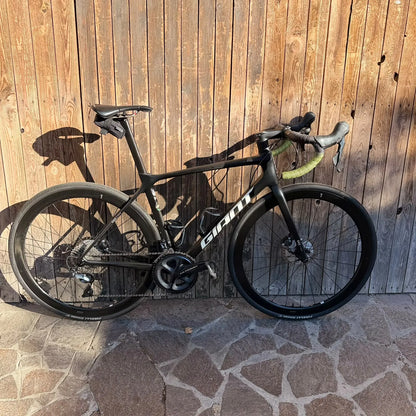 Giant Tcr Advanced 1 Db 2022 usata — vista laterale