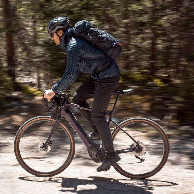 Giant Revolt E+ Pro Xr — gruppo Shimano GRX Di2, taglia 57 cm