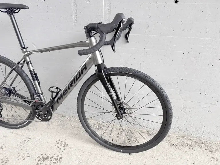 Merida Esilex 400 2024 — Bici usata