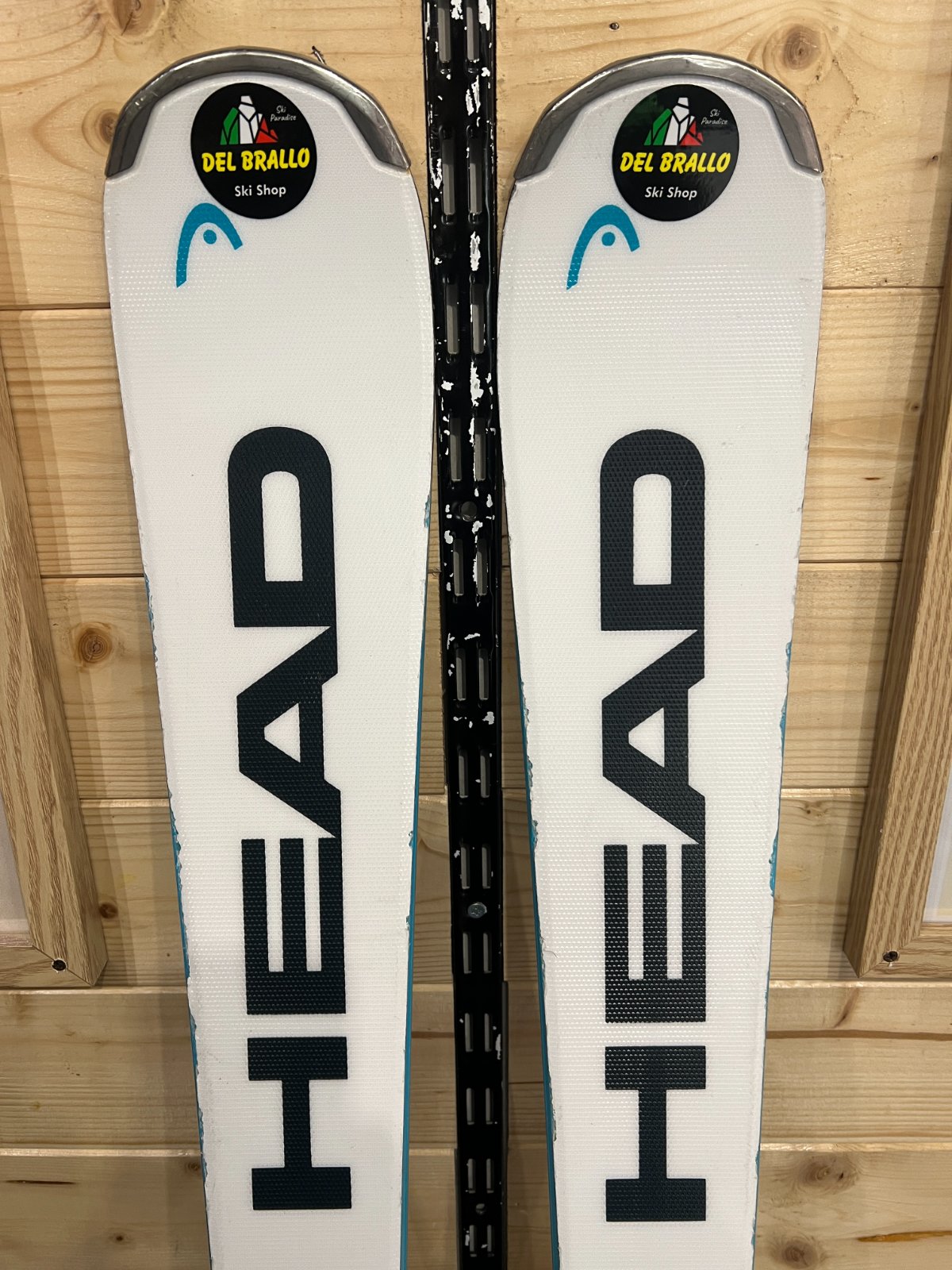 Head Head Worldcup Rebels e.XSR — attacco PR 10 GW, Buone condizioni