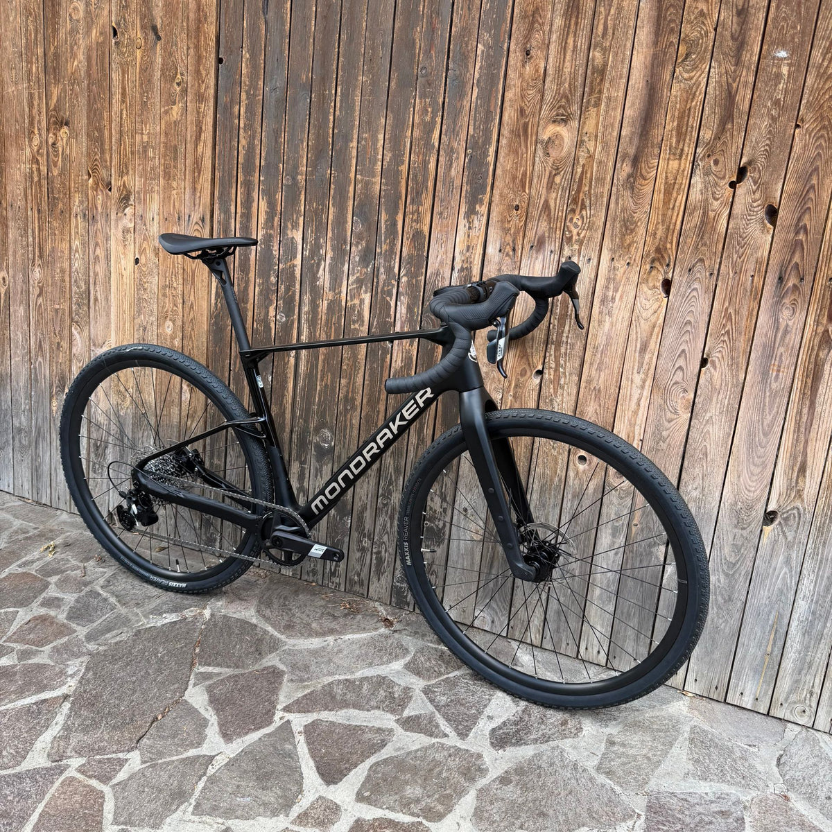 Mondraker Arid Carbon 2025 — Bici usata