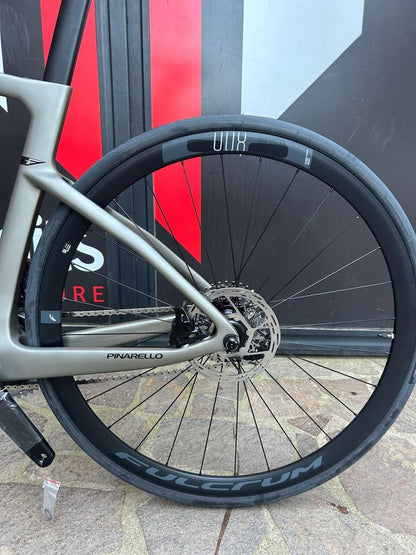 Pinarello Dogma F 2023 usata — dettaglio