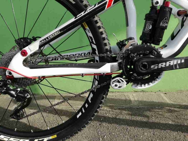 Cannondale Jekyll Hi-Mod Carbon 2 — gruppo Other Shimano, taglia S