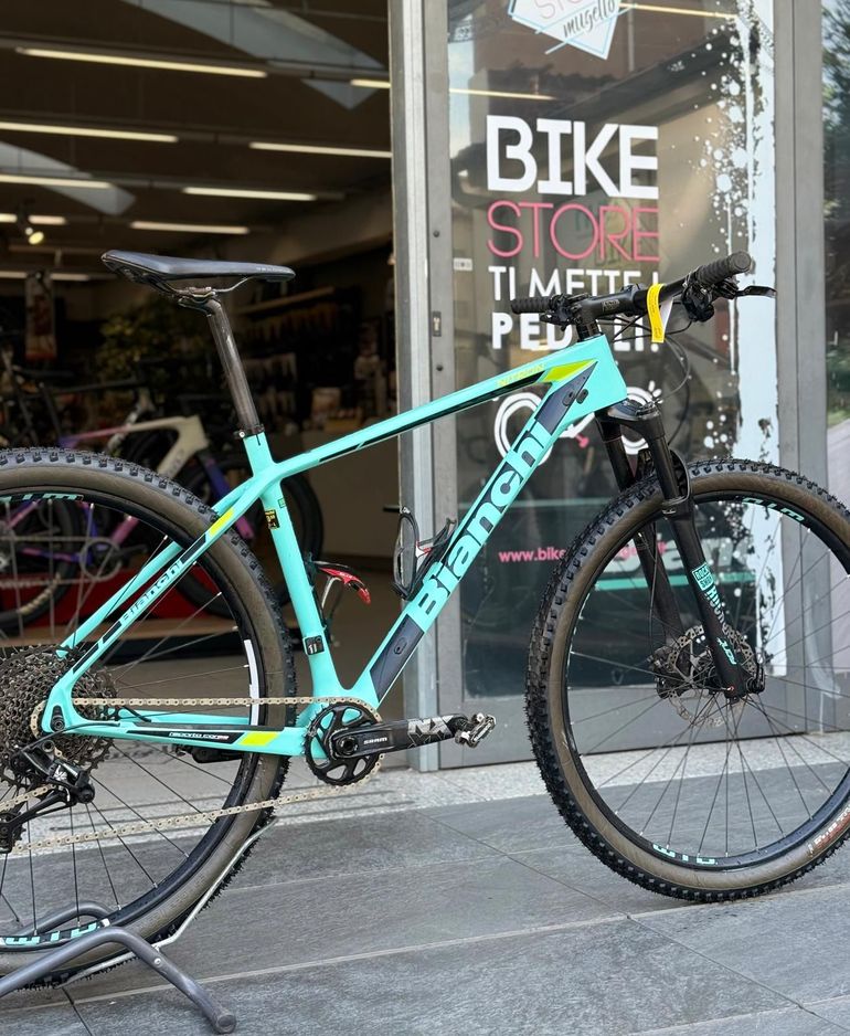 Bianchi Nitron 9.2 — gruppo SRAM NX, taglia L