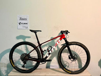 Trek Procaliber 9.8 2023 usata — vista laterale