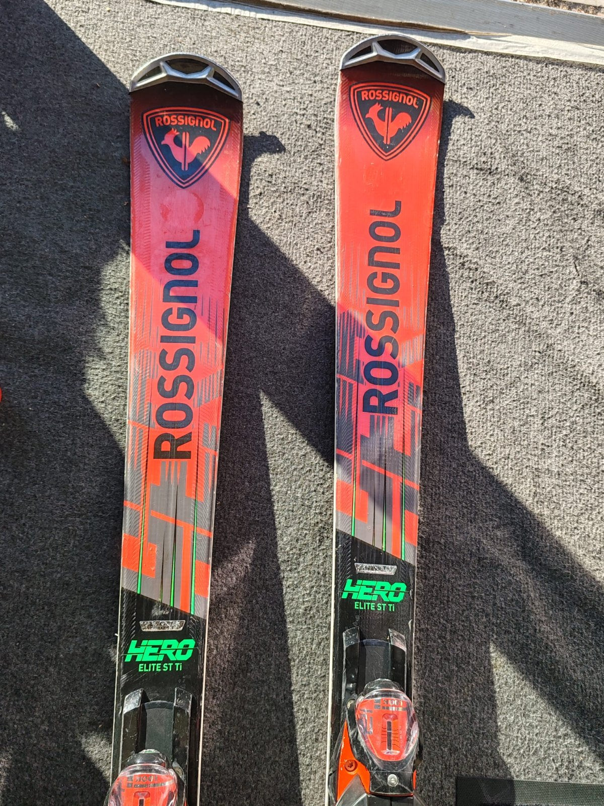 Rossignol Hero Elite ST Ti Konect — raggio 12m, waist 68mm